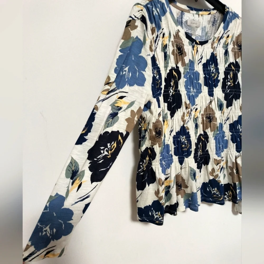 [5x$20] Cupio Floral Long Sleeves Top / Size XL - Picture 3 of 8